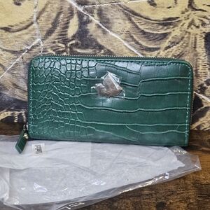 Green Croc-Embossed Zip Wallet